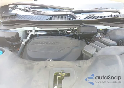 2022 Honda Pilot 2Wd Touring 8 Passenger z USA, uszkodzony, nr VIN 5FNYF5H96NB004676